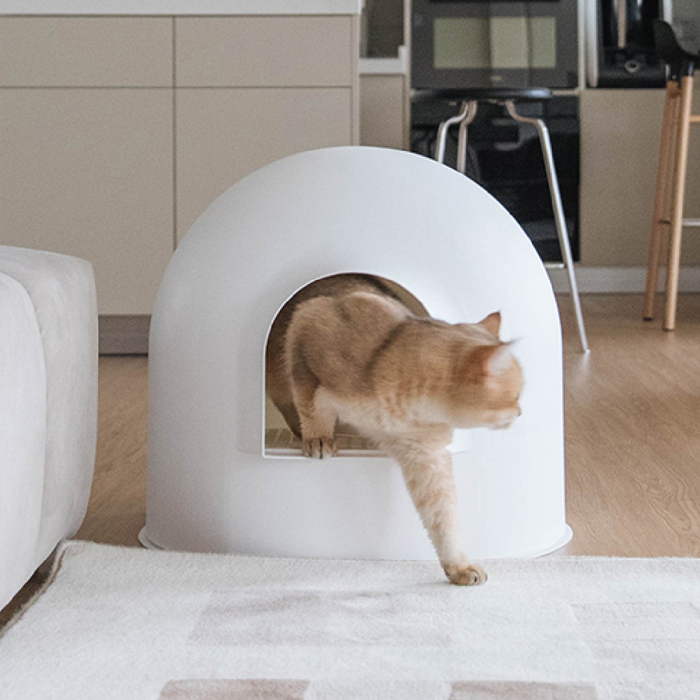Caja de arena Igloo ? extra grande, diseño moderno minimalista en cobre. Ganadora del Möbel Dot Design Award 2016. Elegancia y comodidad para tu gato.? - Imagen 2