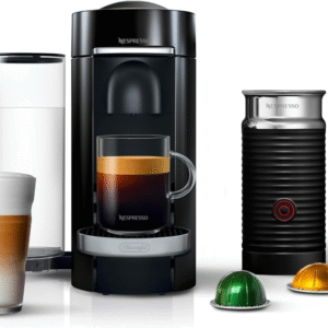 Nespresso- Máquina de café y expreso Vertuo Plus por De'Longhi, de grado barista, Cafetera automática versátil: prepara diferentes tamaños de taza de café de una sola porción, Cafetera inteligente